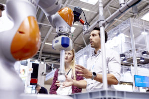 Mehr über den Artikel erfahren Vision Expert Huddles auf der automatica